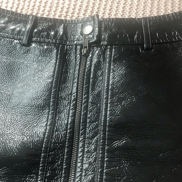 H &M faux leather black shiny in excellent condition size us 6 - Picture 7 of 16